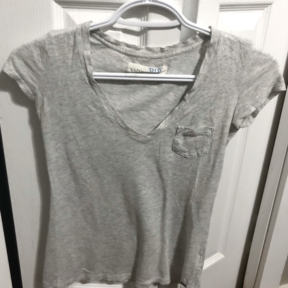 Garage XS Grey v-neck t-shirt.